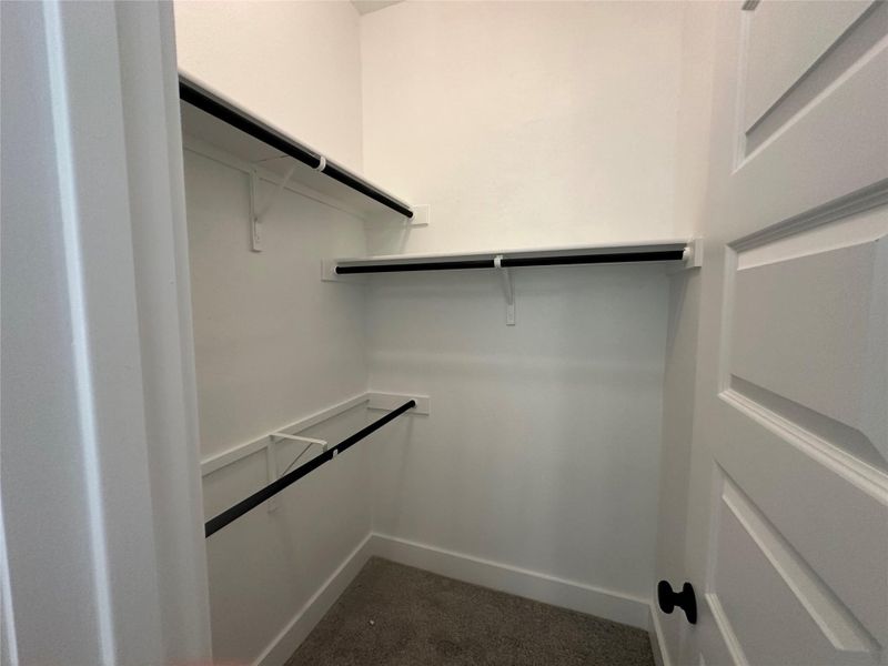 Image 15 of a home in Palmera Ridge.