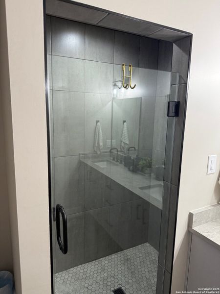 Close-up of interior finishes inside a home in , Canyon Lake (Image 12). Close-up of interior finishes inside a home in , Canyon Lake (Image 12).