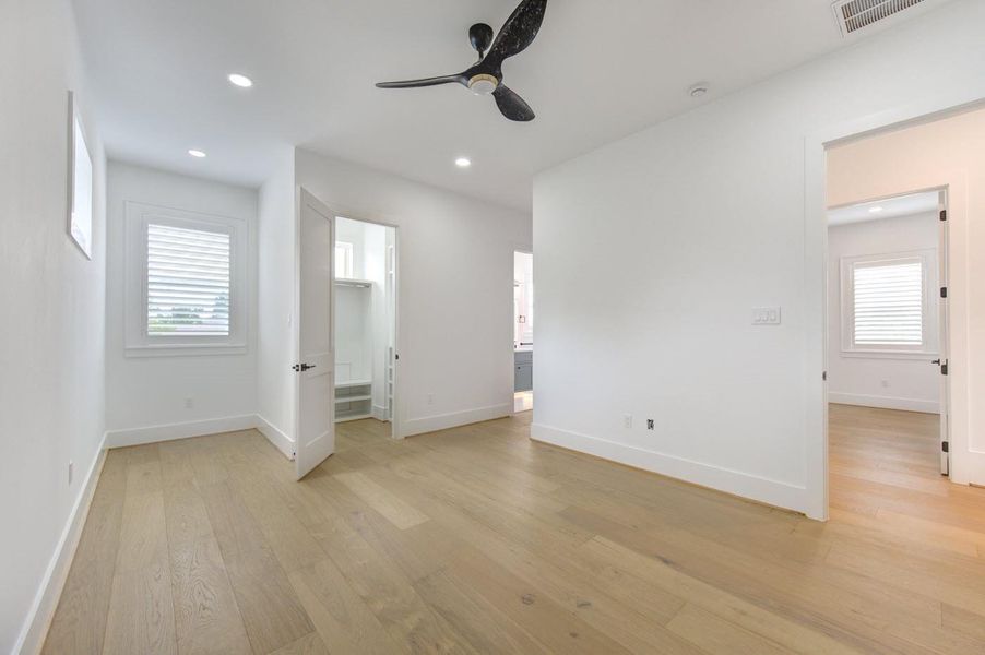 Spacious, unfurnished interior of a new home in , Houston (Image 42). Spacious, unfurnished interior of a new home in , Houston (Image 42).
