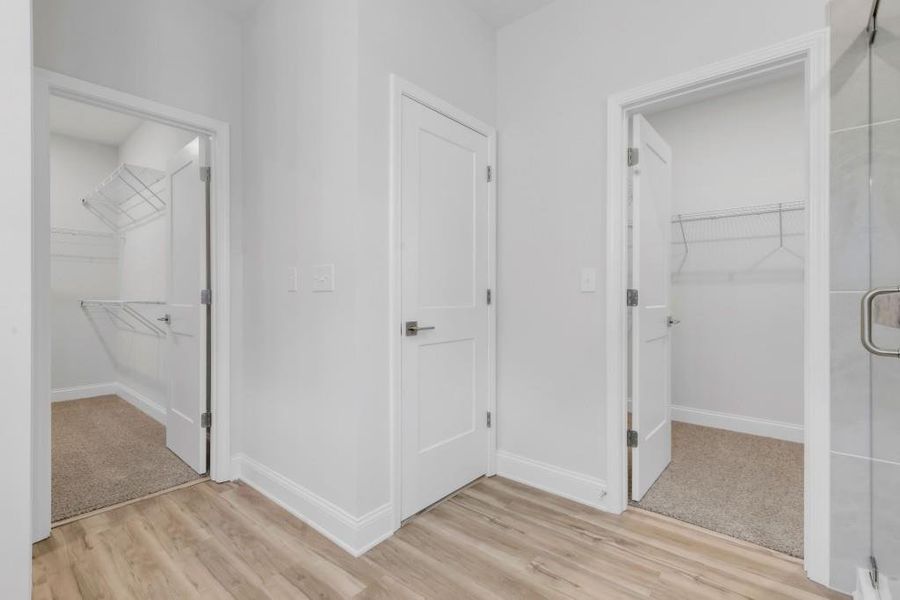 Spacious, unfurnished interior of a new home in Maddox Landing, Hoschton (Image 34).