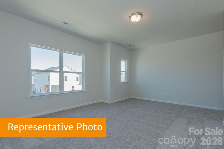Spacious, unfurnished interior of a new home in Country Club Village, Salisbury (Image 6).