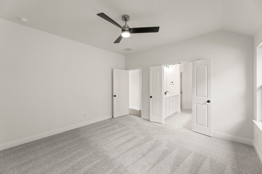 Representative unfurnished interior of a home built from the Stonegate by Pacesetter Homes in La Terra at Uptown Celina, Celina (Image 33).