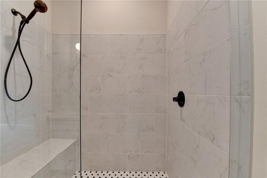 Spacious, unfurnished interior of a new home in Ellington Townhomes, Suwanee (Image 23).