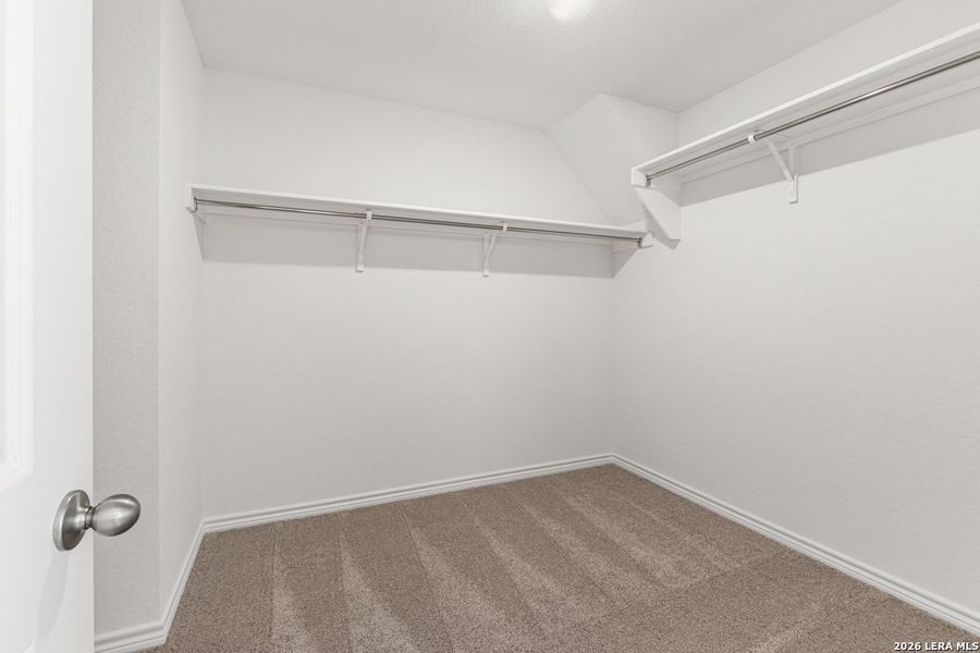 Spacious, unfurnished interior of a new home in Knox Ridge, Converse (Image 18).