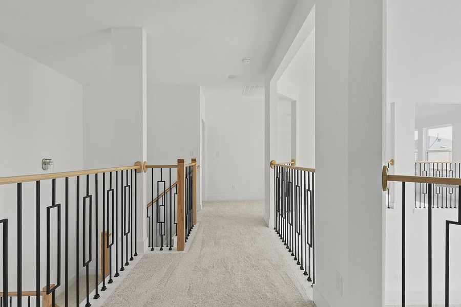 Spacious, unfurnished interior of a new home in Enclave at Cele, Pflugerville (Image 31).