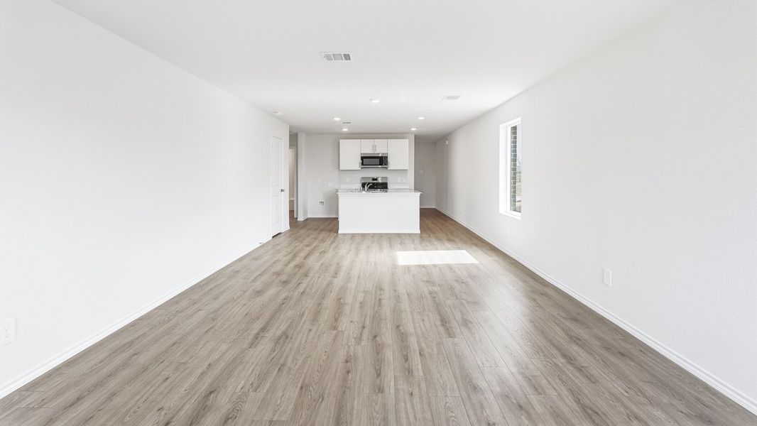 Spacious, unfurnished interior of a new home in Maplewood Meadows, Talty (Image 18). Spacious, unfurnished interior of a new home in Maplewood Meadows, Talty (Image 18).