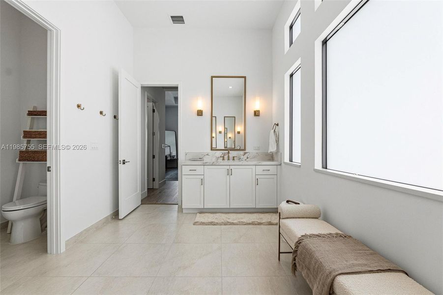 Furnished interior view inside a new home in , Boca Raton (Image 35).