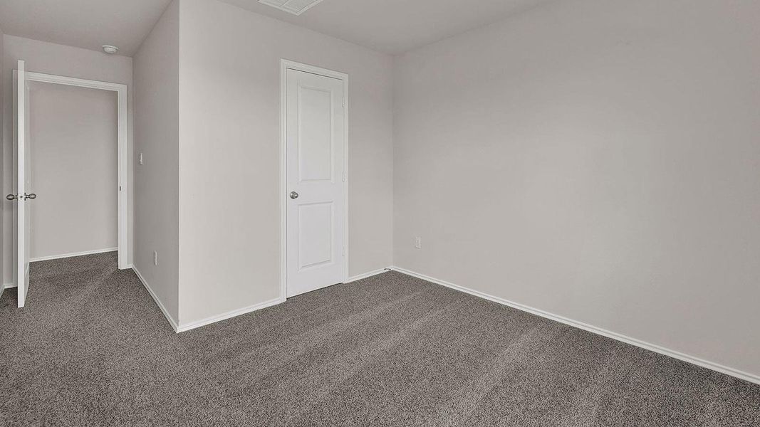 Spacious, unfurnished interior of a new home in Bollinger, Maxwell (Image 27).