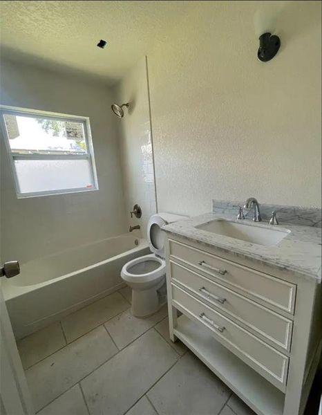 Image 7 of a home in .