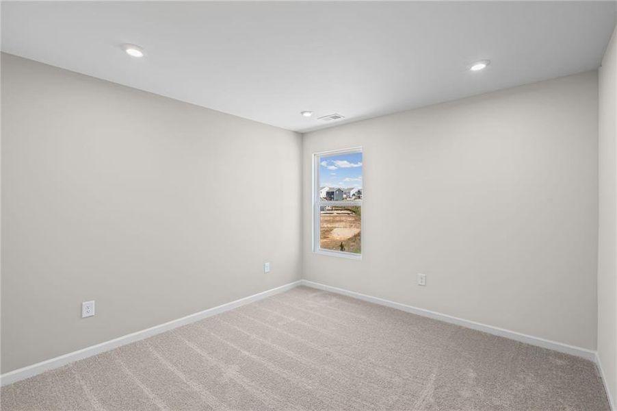 Spacious, unfurnished interior of a new home in Twin Lakes, Hoschton (Image 36).