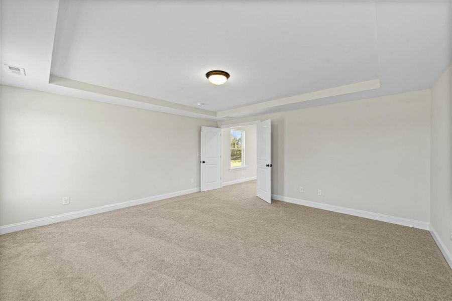 Spacious, unfurnished interior of a new home in Pisgah Park, Kernersville (Image 39).