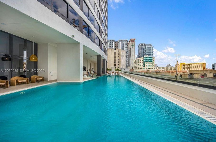 Condo located in Miami, FL showcasing its design and architecture (Image 26).