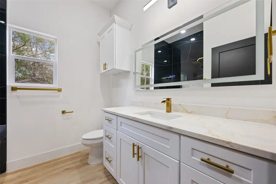 Furnished interior view inside a new home in , Bastrop (Image 17). Furnished interior view inside a new home in , Bastrop (Image 17).