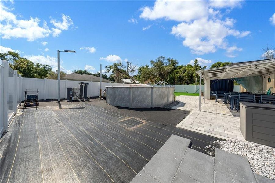 Exterior details and patio area of a home in , Ocala (Image 29).