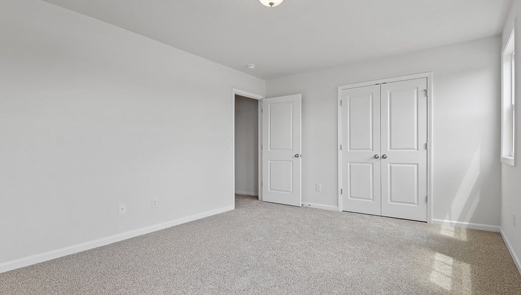 Spacious, unfurnished interior of a new home in Pleasant Grove, Weaverville (Image 19).