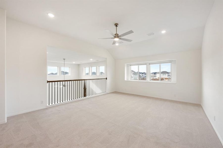 Spacious, unfurnished interior of a new home in Wildflower Ranch 60-65, Fort Worth (Image 24).
