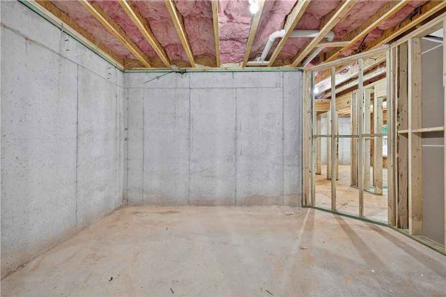 Spacious, unfurnished interior of a new home in , Cumming (Image 25). Spacious, unfurnished interior of a new home in , Cumming (Image 25).