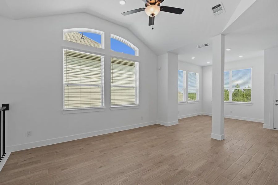 Spacious, unfurnished interior of a new home in Bridgeland Chateaus, Cypress (Image 15).