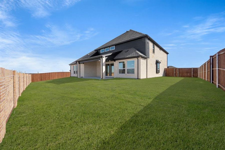 1805 Hidden Creek- Back-1