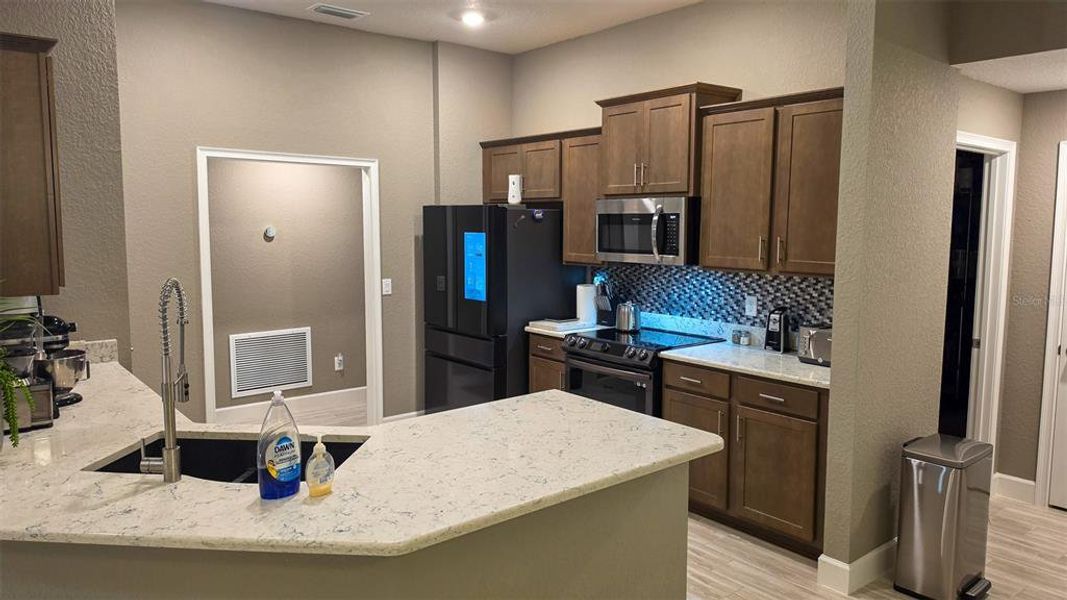 Furnished interior view inside a new home in , Homosassa (Image 19).