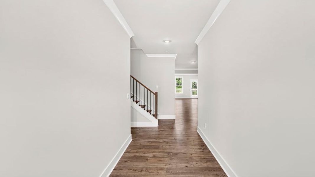 Spacious, unfurnished interior of a new home in Campbell Ridge, Piedmont (Image 16).