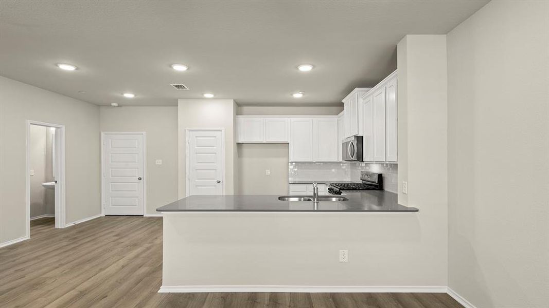 04. 3705 Star Mesa - Kitchen