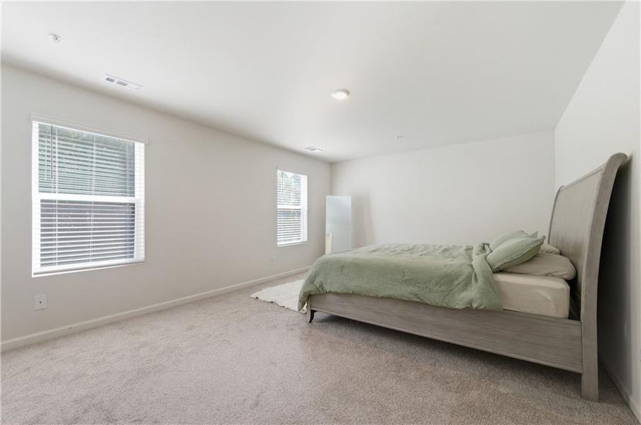 Furnished interior view inside a new home in Oakhurst Glen, Fairburn (Image 9). Furnished interior view inside a new home in Oakhurst Glen, Fairburn (Image 9).