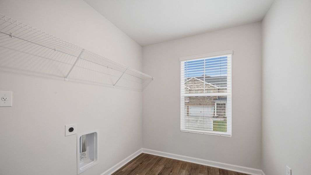 Spacious, unfurnished interior of a new home in Brooks Station, Dacula (Image 22).