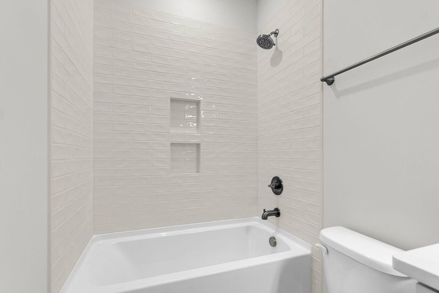 Image 48 of a home in Lochton. Image 48 of a home in Lochton.