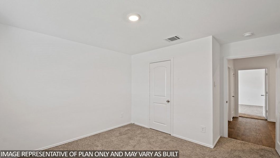 Representative unfurnished interior of a home built from the Harris by D.R. Horton in Grand Pines, Magnolia (Image 16).