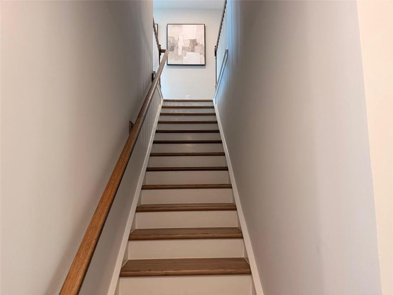 Spacious, unfurnished interior of a new home in Greene Farm, Cartersville (Image 24).