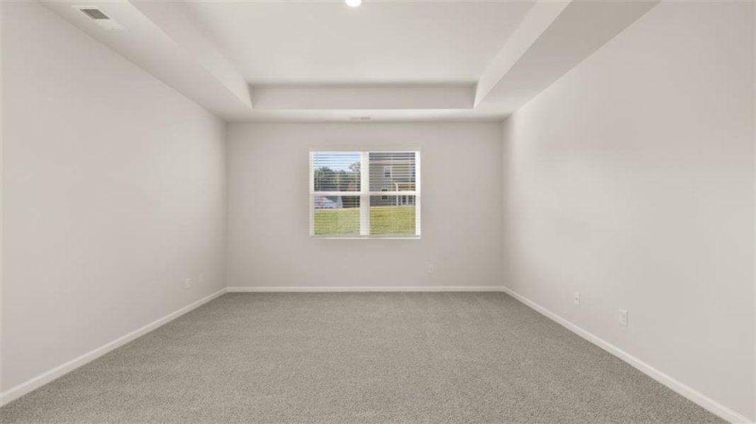 Spacious, unfurnished interior of a new home in Preserve at Dove Creek, Statham (Image 25).