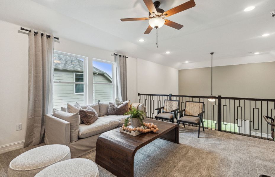 Furnished interior view inside a new home in Erwin Farms, McKinney (Image 19).