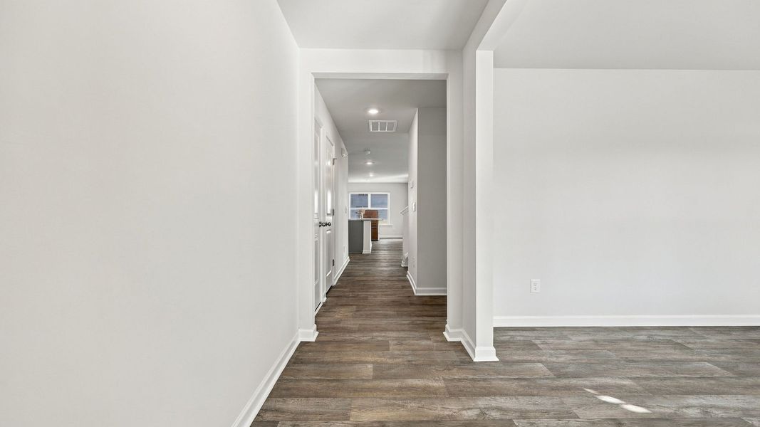 Spacious, unfurnished interior of a new home in Bynum Farms, Farmville (Image 14).