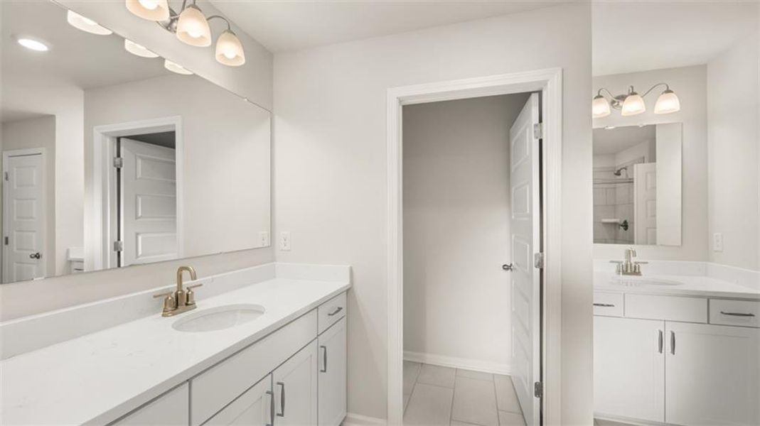 Furnished interior view inside a new home in Water Oak Estates, Lawrenceville (Image 14).
