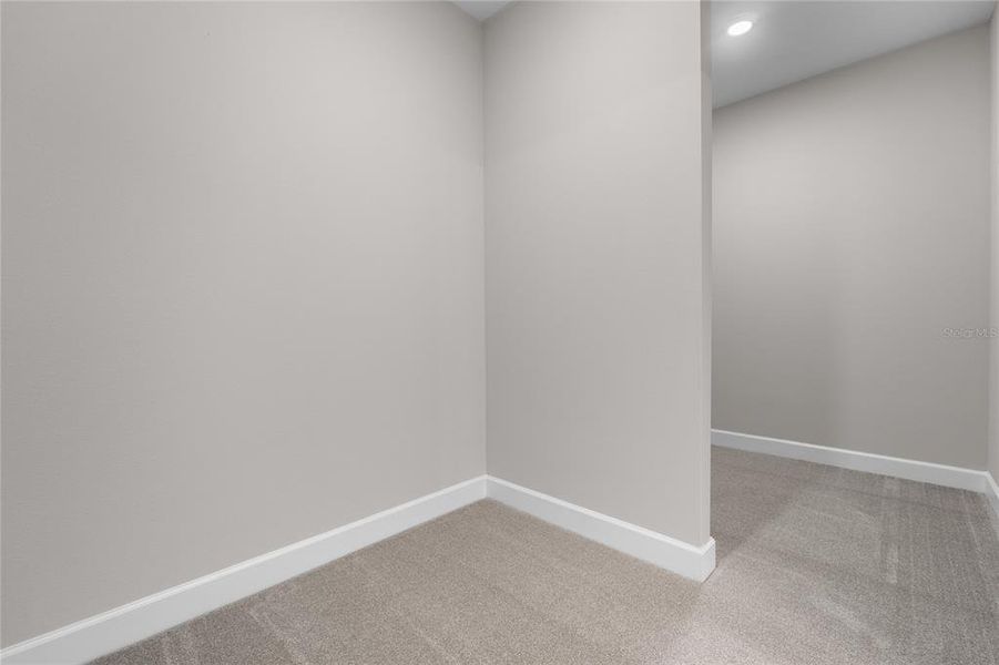 Spacious, unfurnished interior of a new home in , Mulberry (Image 31).