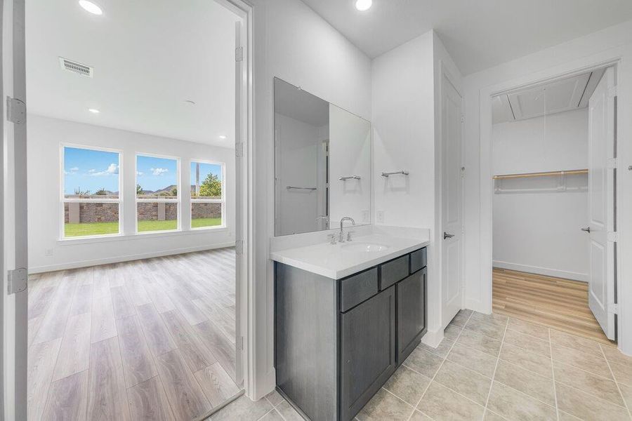 4638 Rustic Grove ~ Ready Now