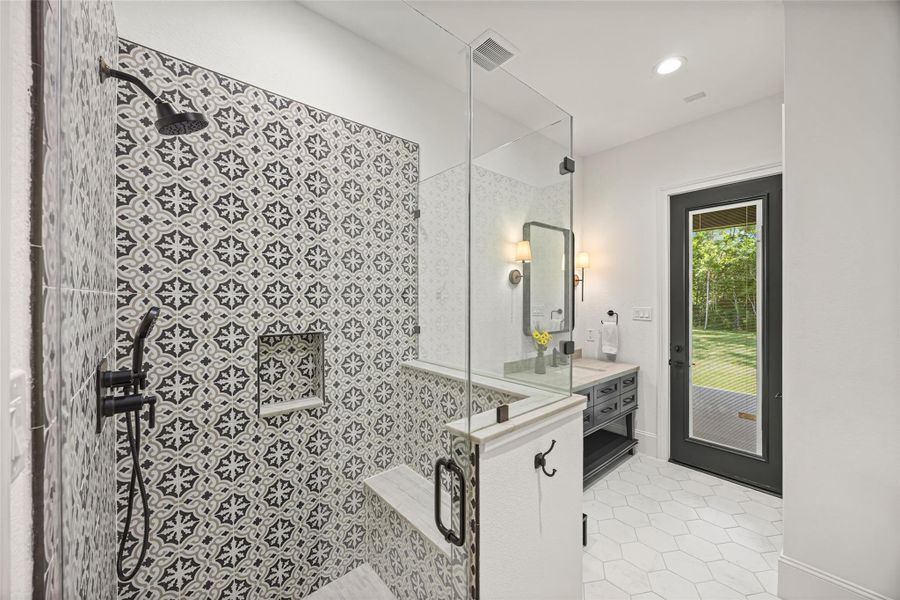 Dedicated pool bath with exterior access and a full interior connection, offering convenience for both outdoor living and everyday use. Dedicated pool bath with exterior access and a full interior connection, offering convenience for both outdoor living and everyday use.