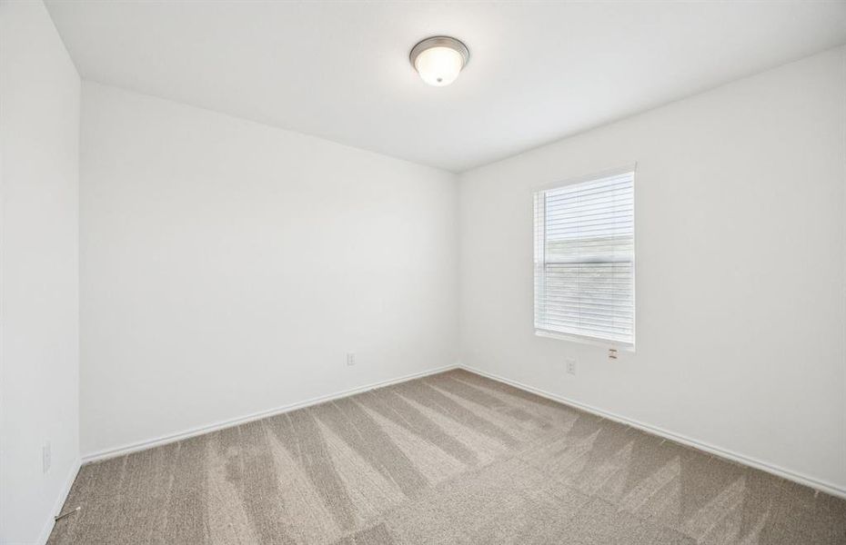 Spacious secondary bedroom Spacious secondary bedroom