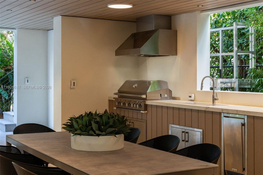 Community amenities in , Miami (Image 37).