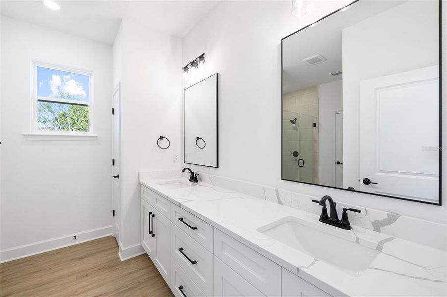 Furnished interior view inside a new home in , Spring Hill (Image 6).