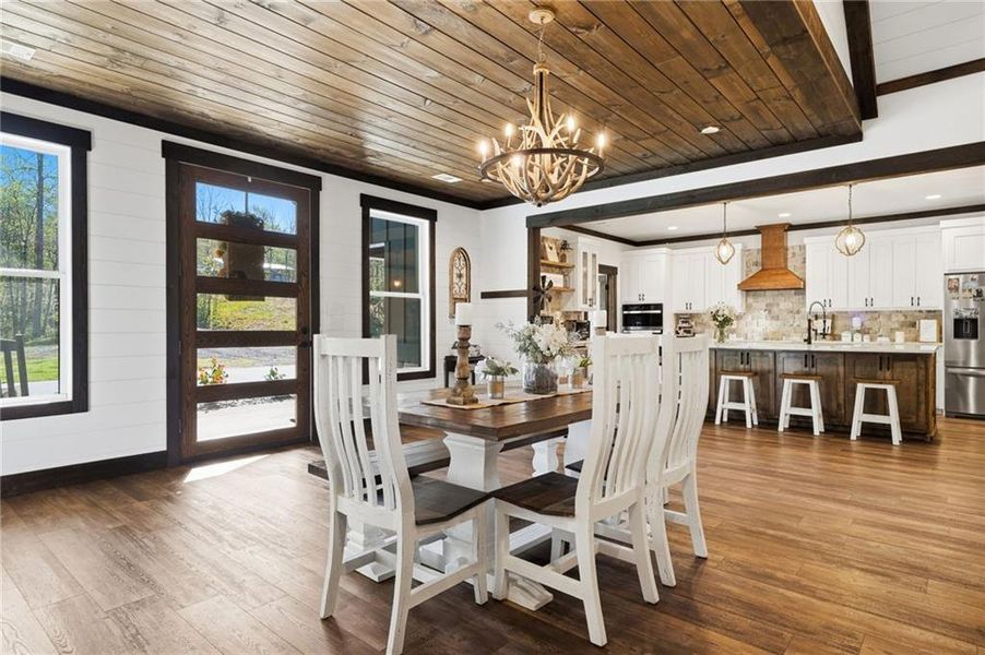 Image 101 of a home in .