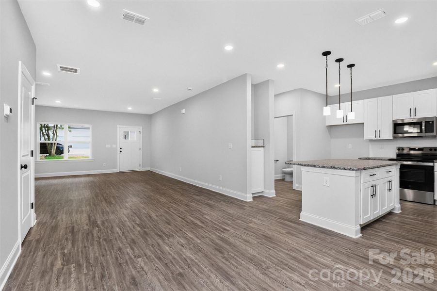 Spacious, unfurnished interior of a new home in , Belmont (Image 20).