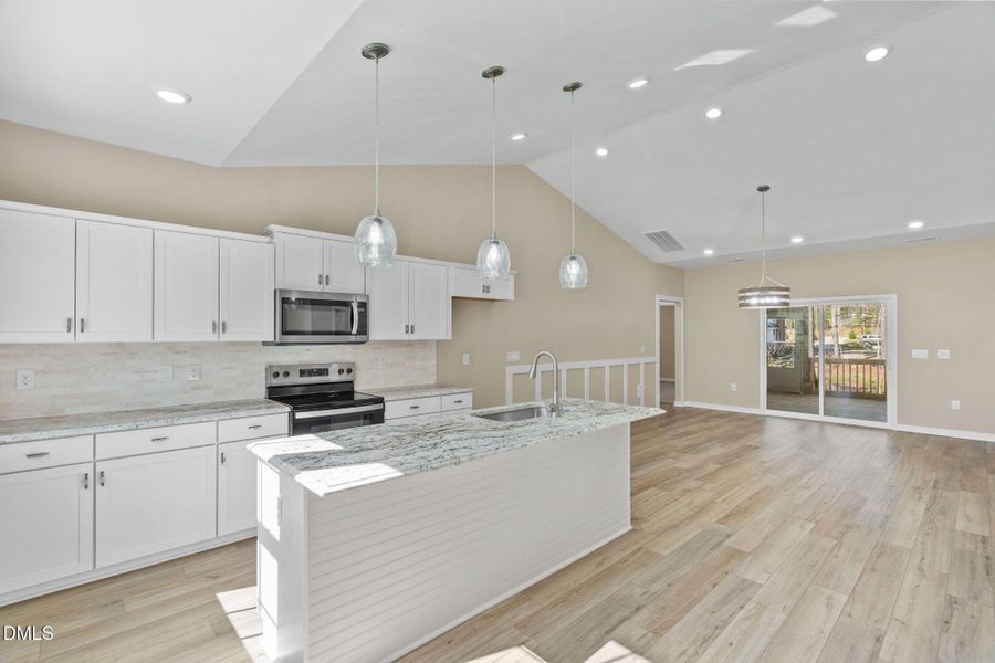 9-web-or-mls-133 Mohawk Dr-9 9-web-or-mls-133 Mohawk Dr-9