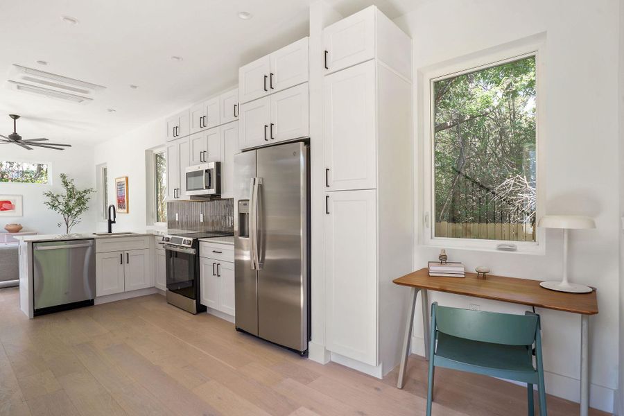 Furnished interior view inside a new home in , Austin (Image 8).