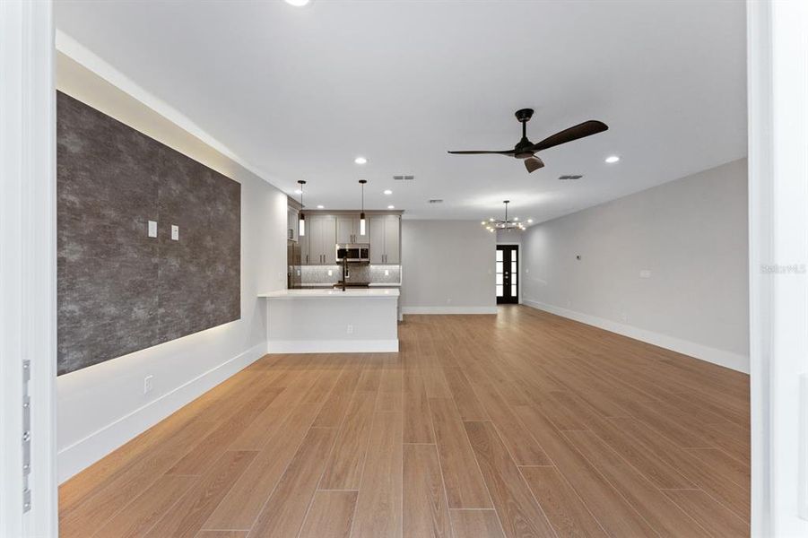 Spacious, unfurnished interior of a new home in , Sanford (Image 25).