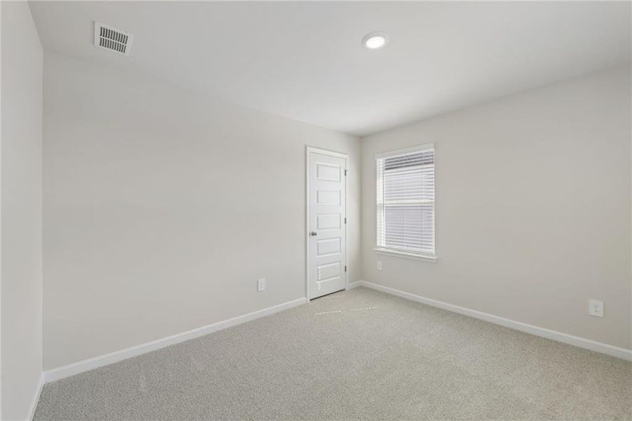 Spacious, unfurnished interior of a new home in Hemingway - Reserve Series, Cumming (Image 42).