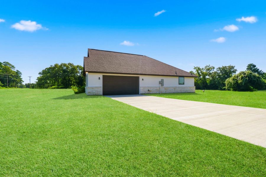 Image 45 of a home in .