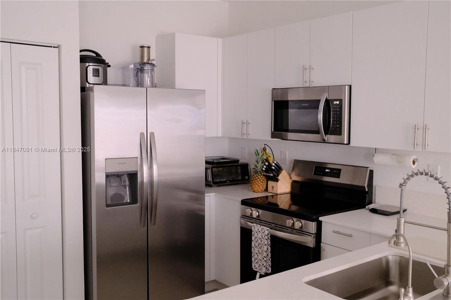 Furnished interior view inside a new home in , Miami (Image 35).