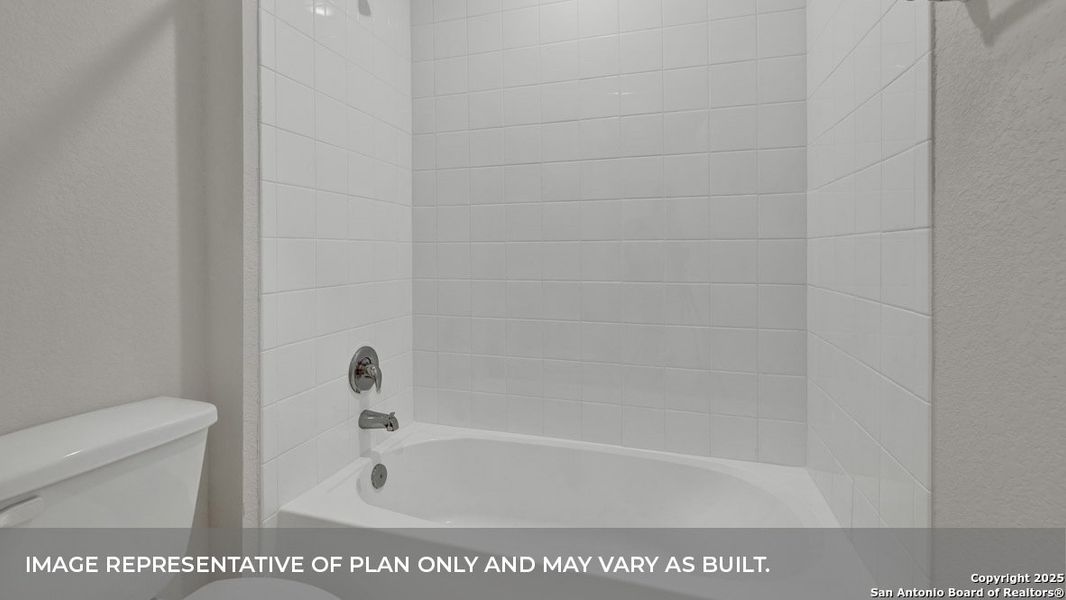 Furnished interior view inside a new home in Sonoma Oaks, Fredericksburg (Image 6). Furnished interior view inside a new home in Sonoma Oaks, Fredericksburg (Image 6).